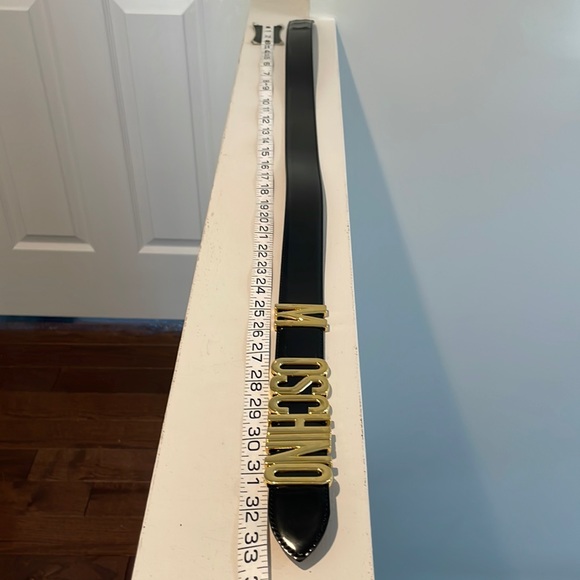 Moschino belt black and good sz 42 - Picture 3 of 7
